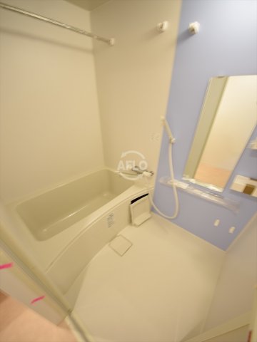 バス・シャワールーム　セレニテ心斎橋グランデ　風呂