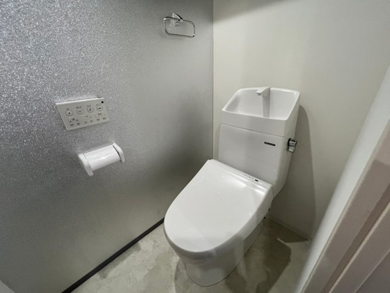 トイレ　※別部屋の写真です