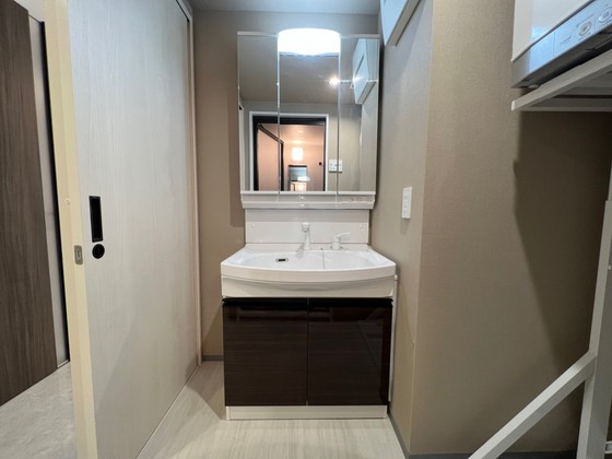 洗面設備　※別部屋の写真です