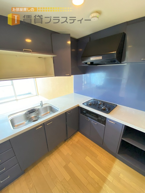 キッチン　Ｌ字キッチンで料理もはかどります