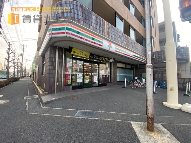 コンビニ　セブンイレブン東船橋2丁目店（コンビニ）まで329m
