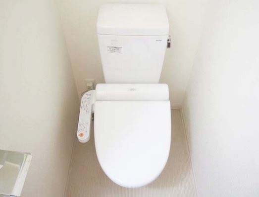 トイレ　★温水洗浄便座★