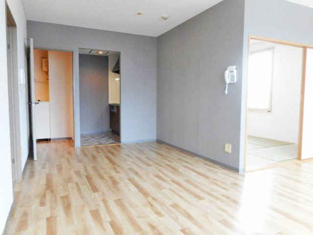 居室・リビング　リビング