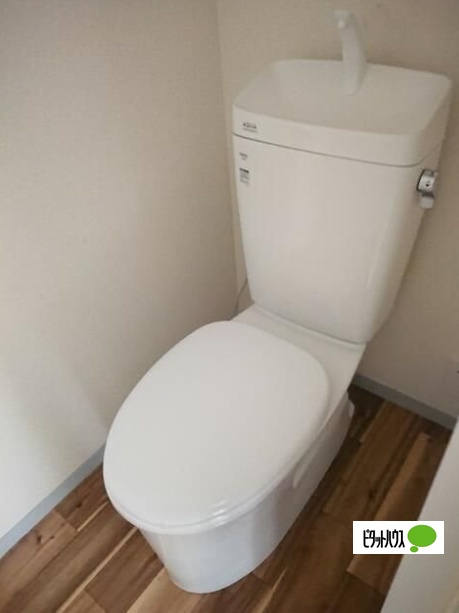 トイレ　同物件別部屋