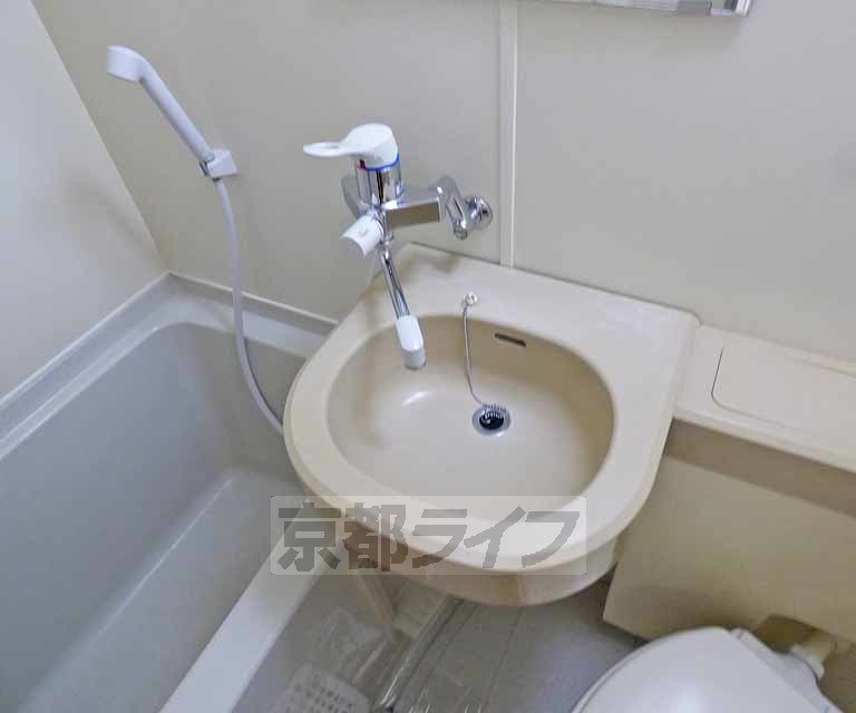 洗面設備　洗面所です。