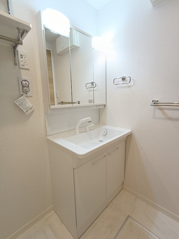 洗面設備　※同タイプ別居室のお写真です。