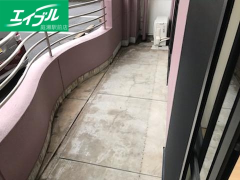 バルコニー　ベランダ