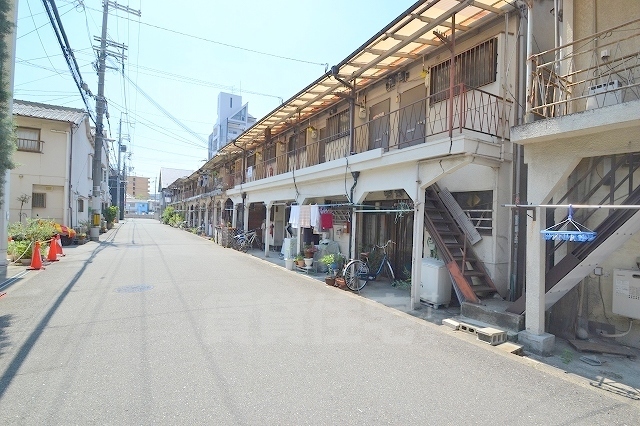 エントランス　外観