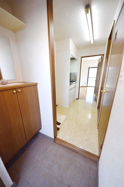 玄関　★ゆったりとした玄関です★