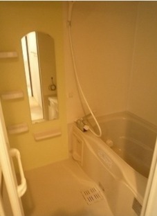 バス・シャワールーム　１日の疲れはこちらで癒してください