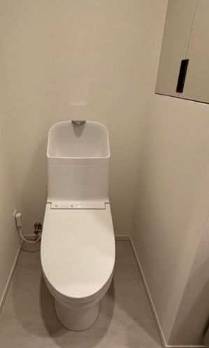 トイレ　別号室参考写真