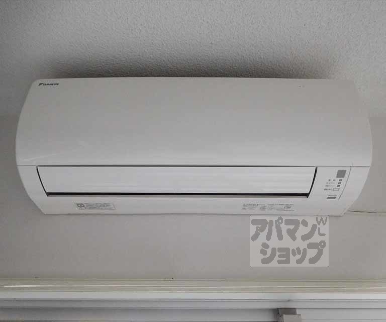 その他設備　エアコン装備