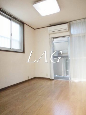 居室・リビング　洋室のお部屋です。