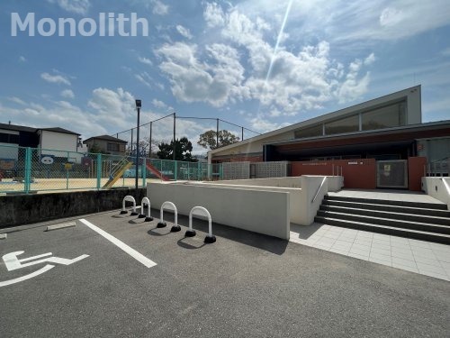 幼稚園・保育園　貝塚市立葛城認定こども園（幼稚園・保育園）まで833m