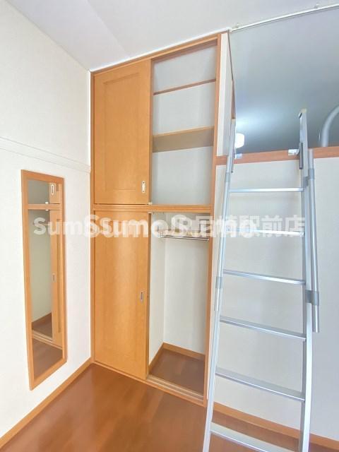 収納　ちょっとした収納スペースも充実しています