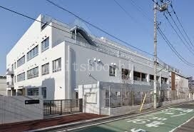 小学校　世田谷区立山野小学校（小学校）まで859m