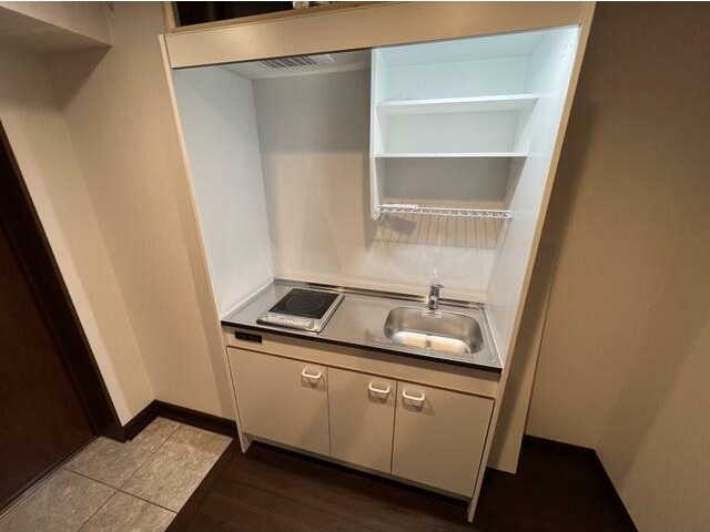 キッチン　広々使える快適な調理スペースです♪