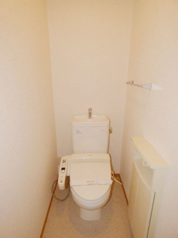 トイレ　図面と現状に相違がある場合には現状を優先