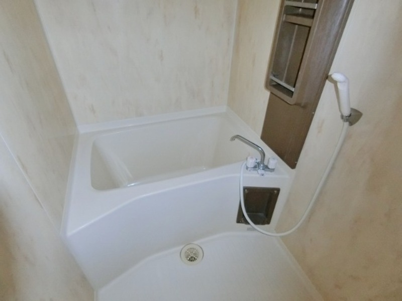 バス・シャワールーム　図面と現状に相違がある場合には現状を優先