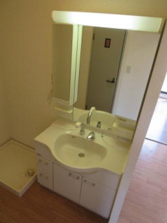 洗面設備　サンビレッジ岩井