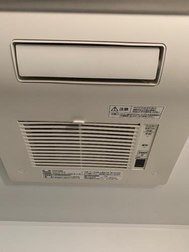 バルコニー　浴室乾燥機