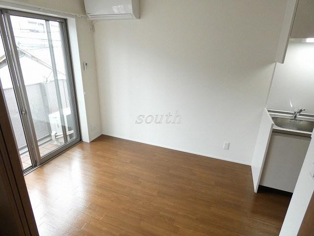 居室・リビング　オシャレ感漂うシックなデザインの仕上がり♪