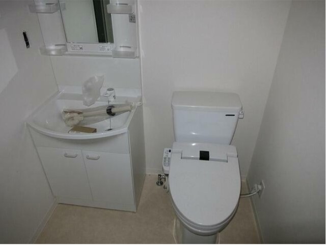 トイレ　トイレ・独立洗面台