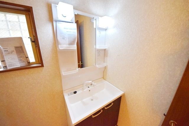 洗面設備　★便利な独立洗面台★