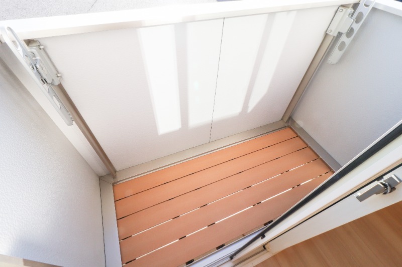 バルコニー　図面と現状に相違がある場合には現状を優先