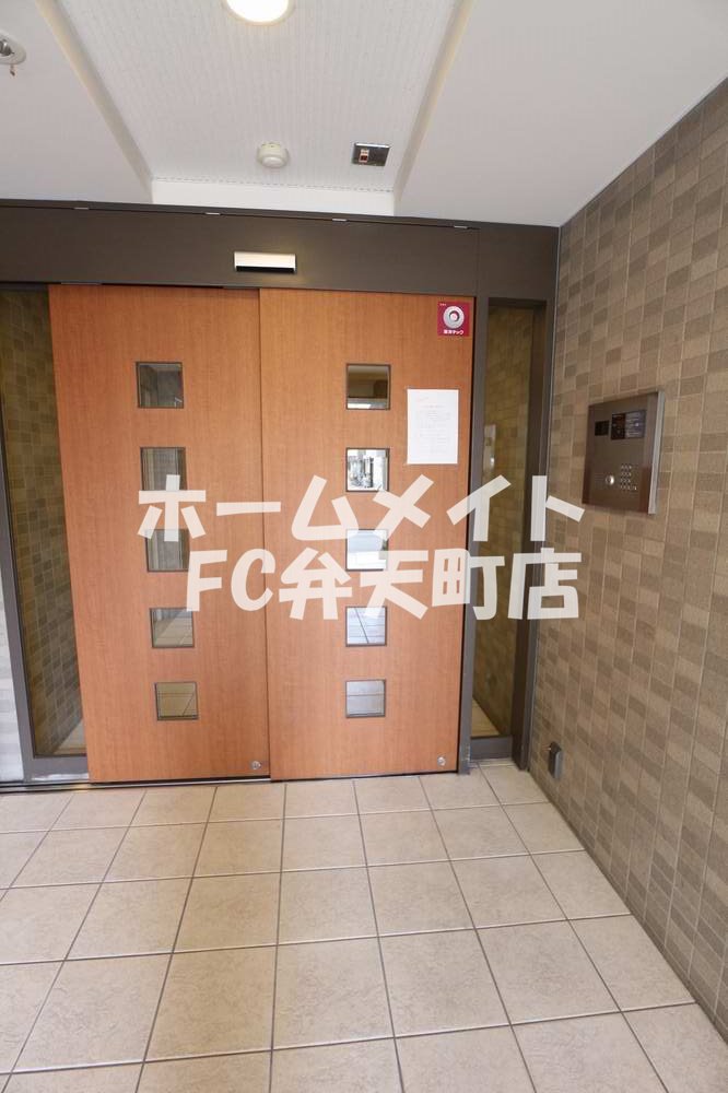 エントランス　毎日通るエントランスはこのようになっています