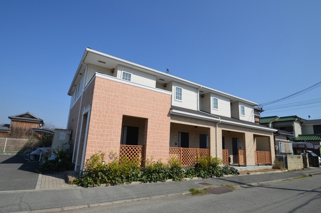 建物外観　オシャレなハイツ