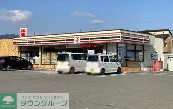 コンビニ　セブンイレブン垂井町宮代店（コンビニ）まで400m