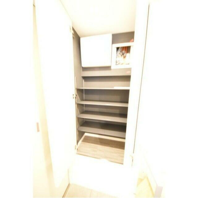 収納　（別タイプ参考写真）ＰＡＳＥＯ白山I　文京区白山2