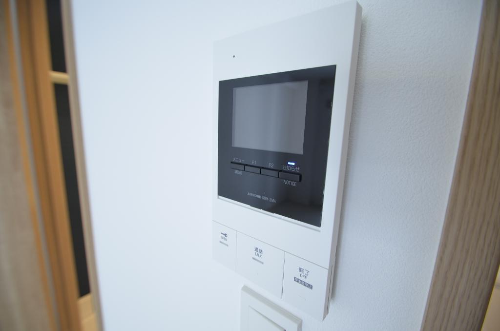セキュリティ　カメラ付インターホン