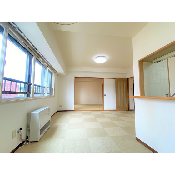 居室・リビング　リビング