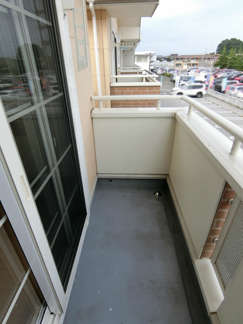 バルコニー　図面と現状に相違がある場合には現状を優先