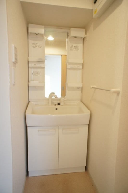 洗面設備　図面と現状に相違がある場合には現状を優先