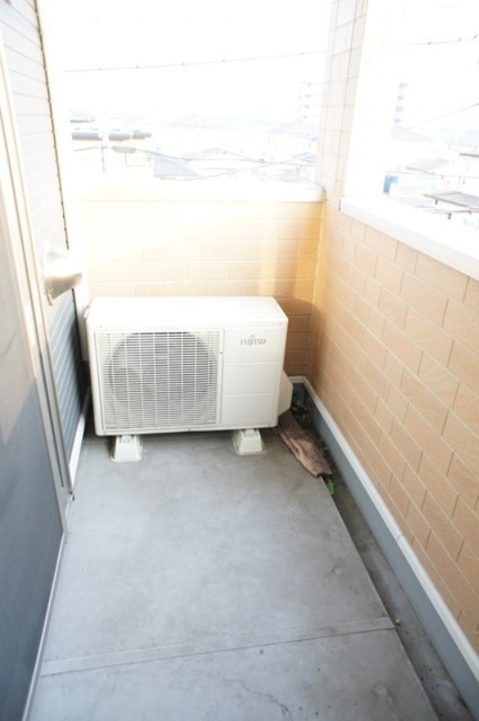 バルコニー　図面と現状に相違がある場合には現状を優先