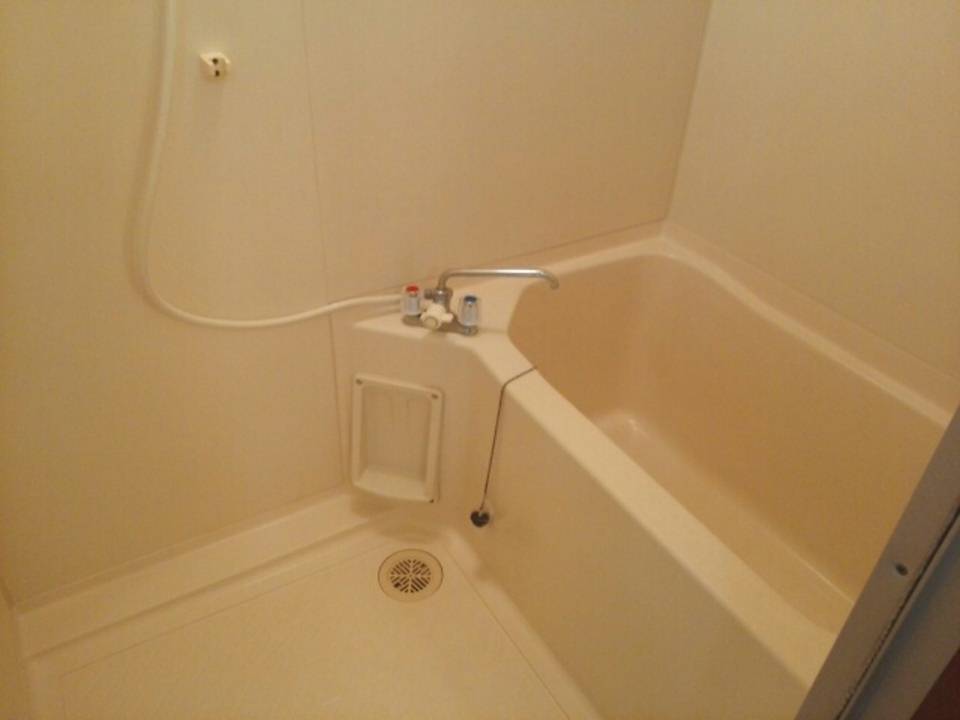 バス・シャワールーム　浴室