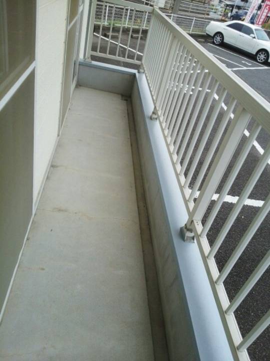 バルコニー　バルコニー