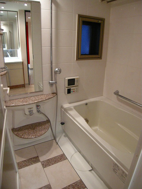 バス・シャワールーム