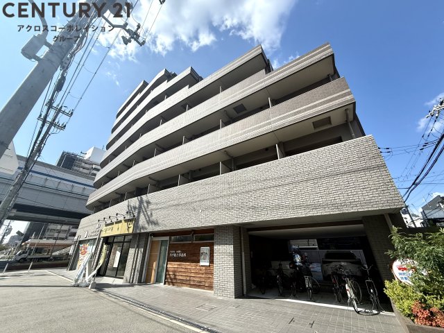 建物外観　オートロックで安心です！