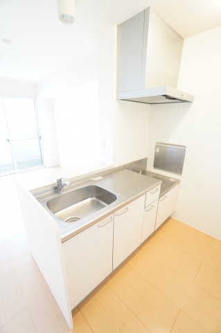 キッチン　※同物件・同タイプの写真です。