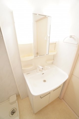 洗面設備　※同物件・同タイプの写真です。