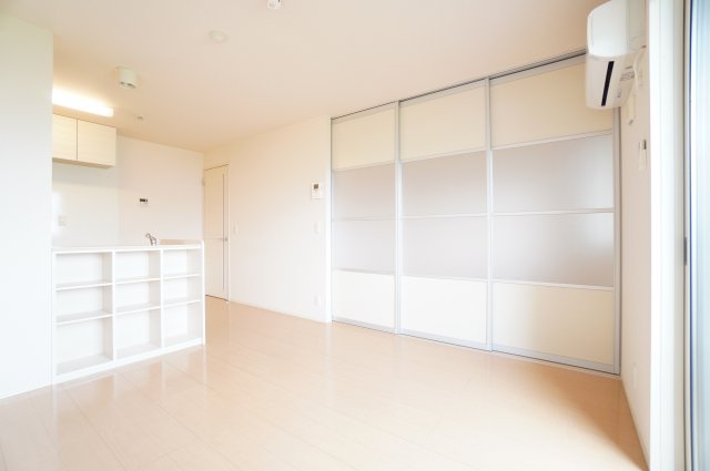 居室・リビング　※同物件・同タイプの写真です。