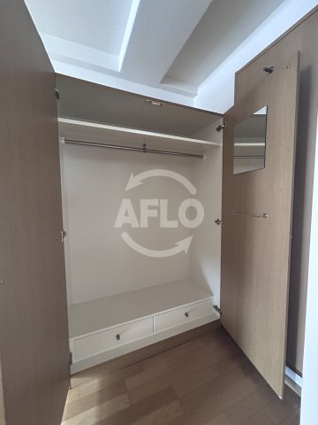 収納　エスリード新大阪第8　クローゼット