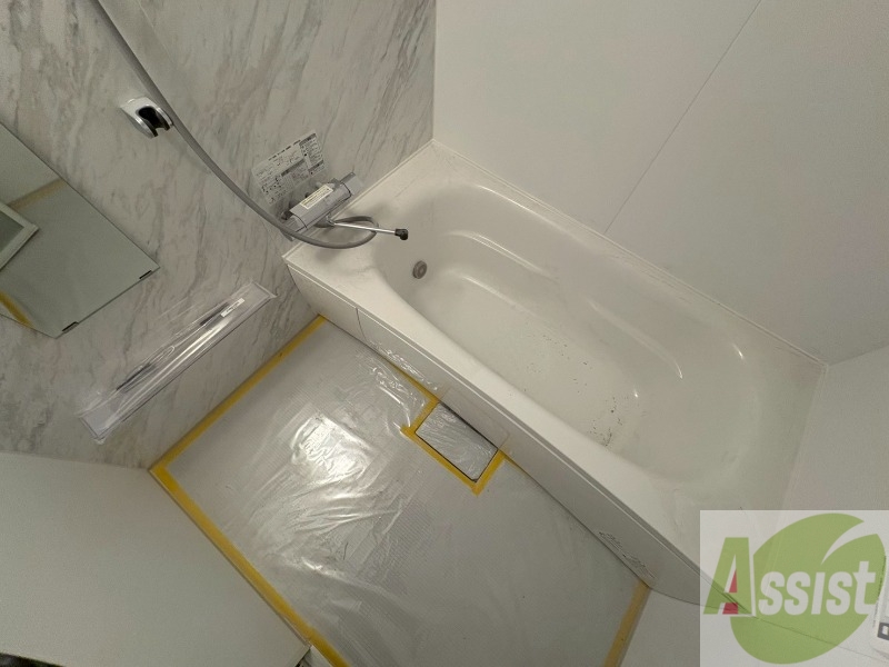 バス・シャワールーム　お風呂になります。一日の疲れを癒してくださいね。