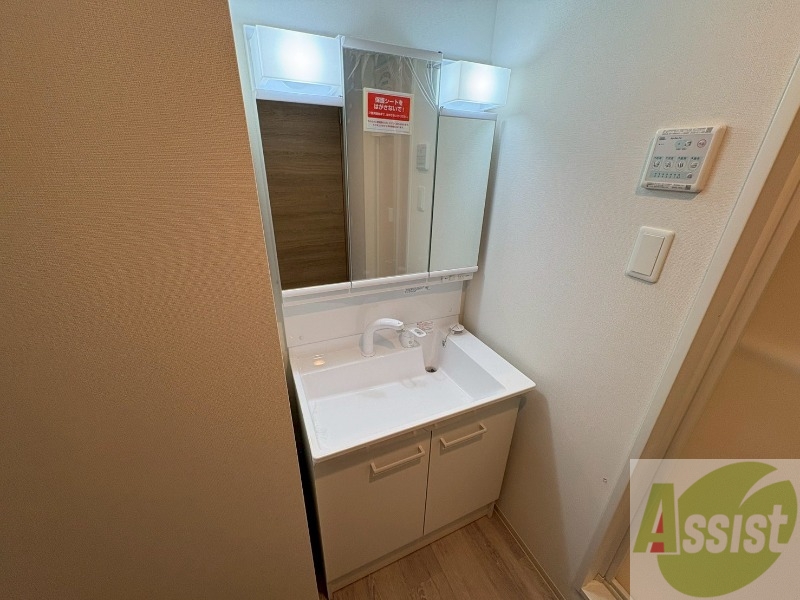 洗面設備　シャンプードレッサーで身支度もラクラクです！