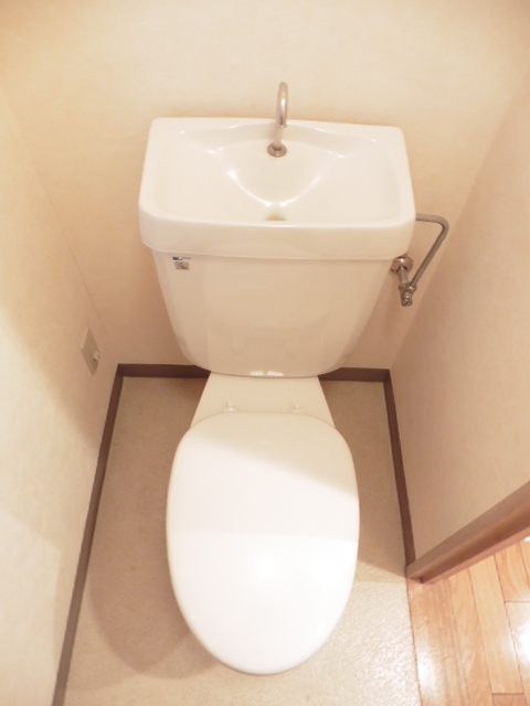 トイレ　※別部屋参考写真