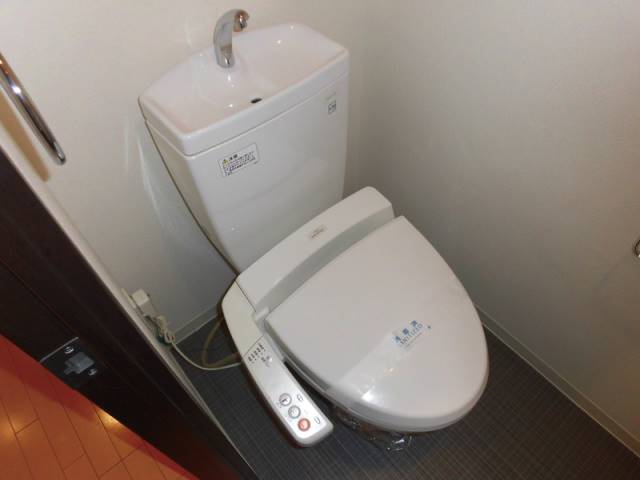 トイレ　トイレ